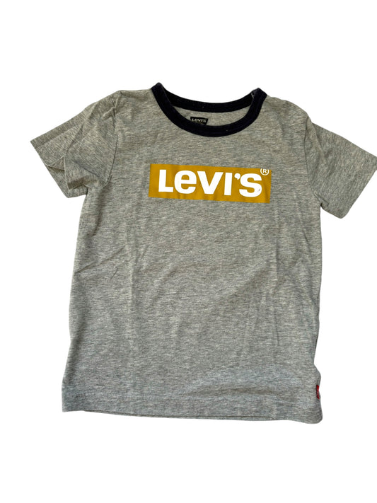 Levi’s shirts 5-6y